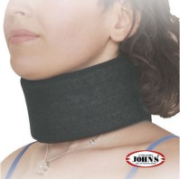 Johns Wrap Around 15076 Μαλακό Αυχενικό Κολάρο Μαύρο One Size 1τμχ