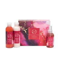 Fresh Line Pomegranate & Cranberry Limited Edition Σετ- Αφρόλουτρο 200ml, Γαλάκτωμα Σώματος 200ml, Αρωματικό Νερό Σώματος 150ml