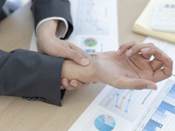 Τενοντίτιδα στον καρπό